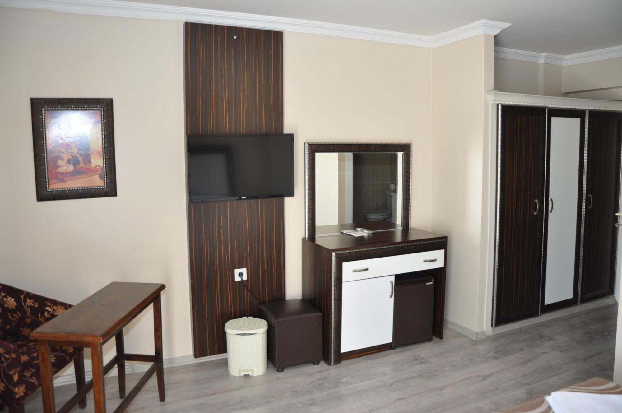 Konak Eurobest Otel Esmirna Exterior foto
