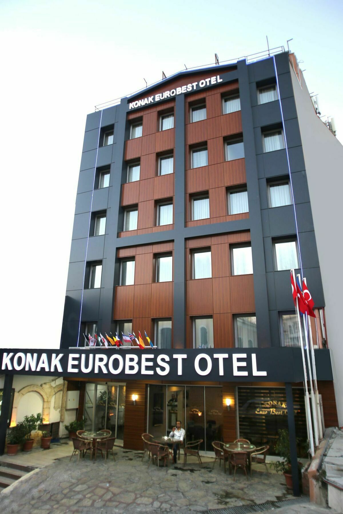 Konak Eurobest Otel Esmirna Exterior foto